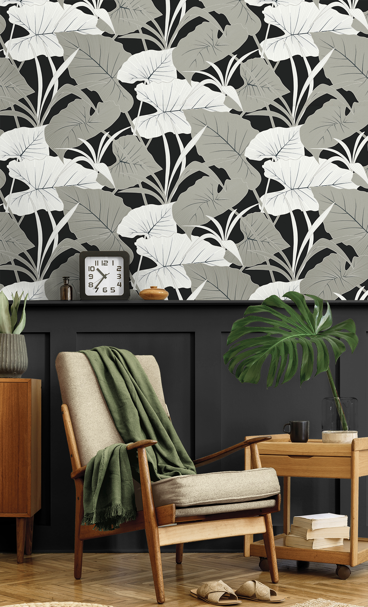 Elephant Leaves (Ebony & Metallic Silver) - Självhäftande Tapet - NW52000 - 2