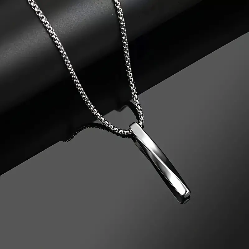 Halsband "Spiral" i rostfritt stål  