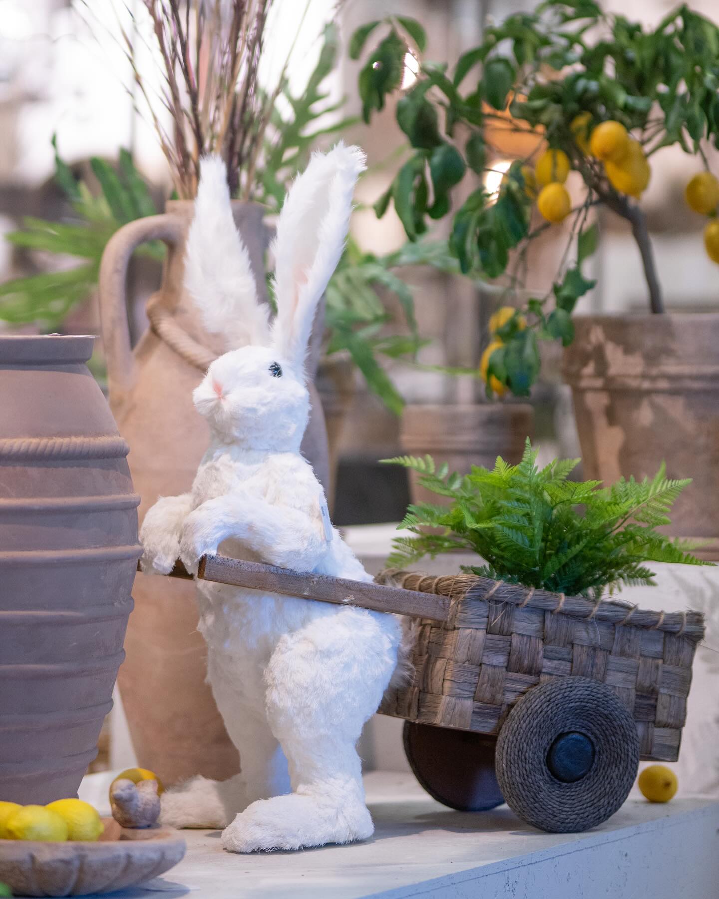 Hare with Cart White - Faux Fur - 68x65 cm