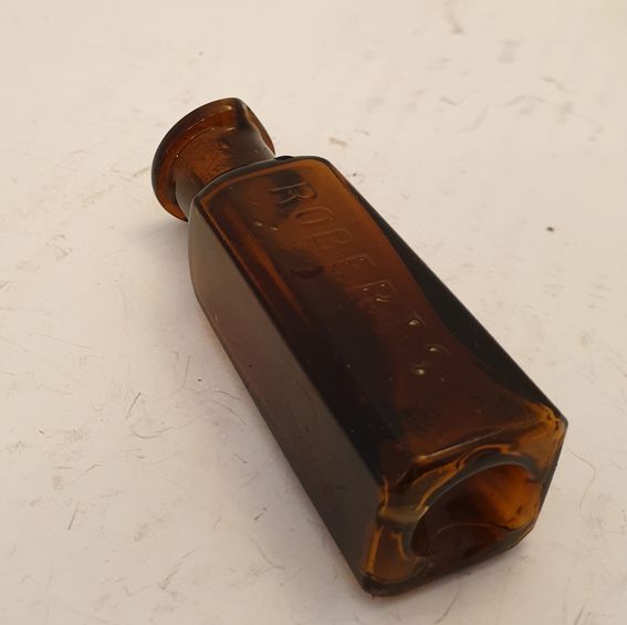 Roberts small medicine bottle with spout amber brown - 2