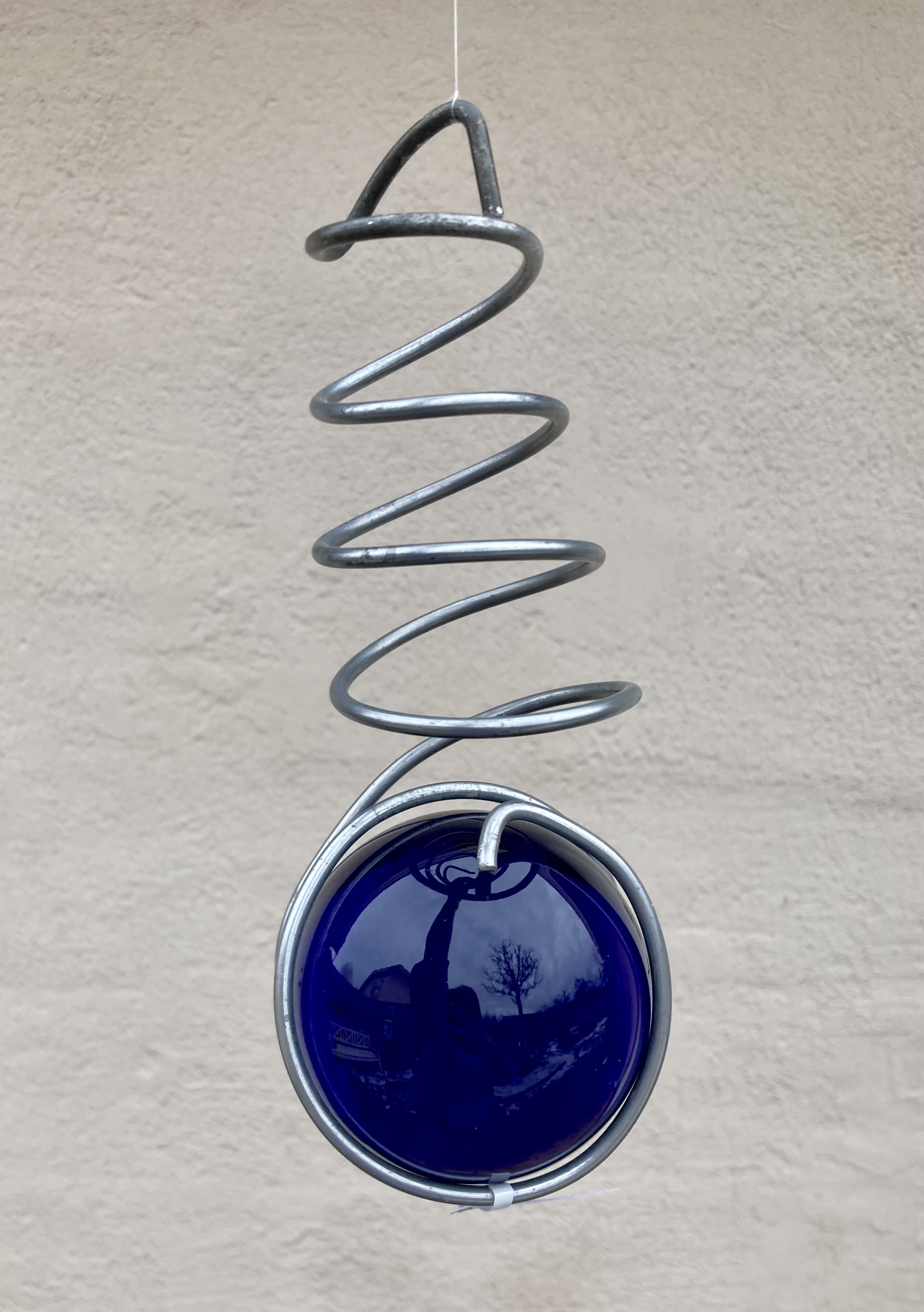 Blå Glaskula I Spiral