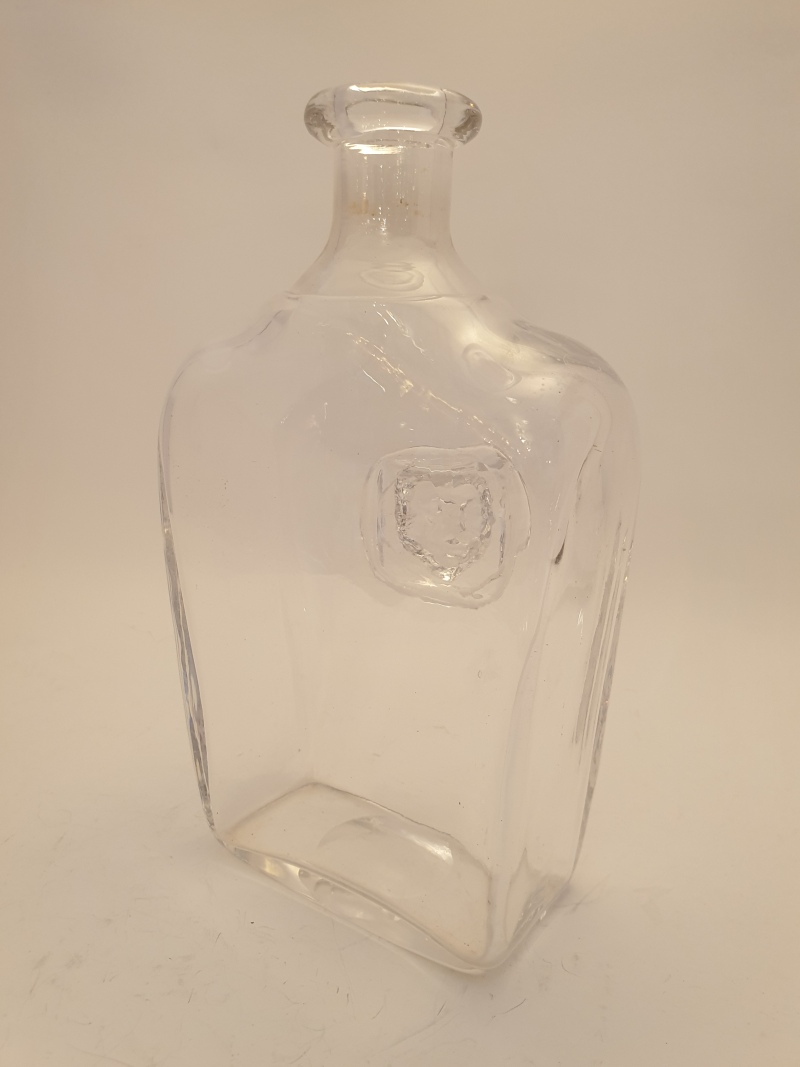 Erik Hoglund Boda brandy decanter 1970s - 2