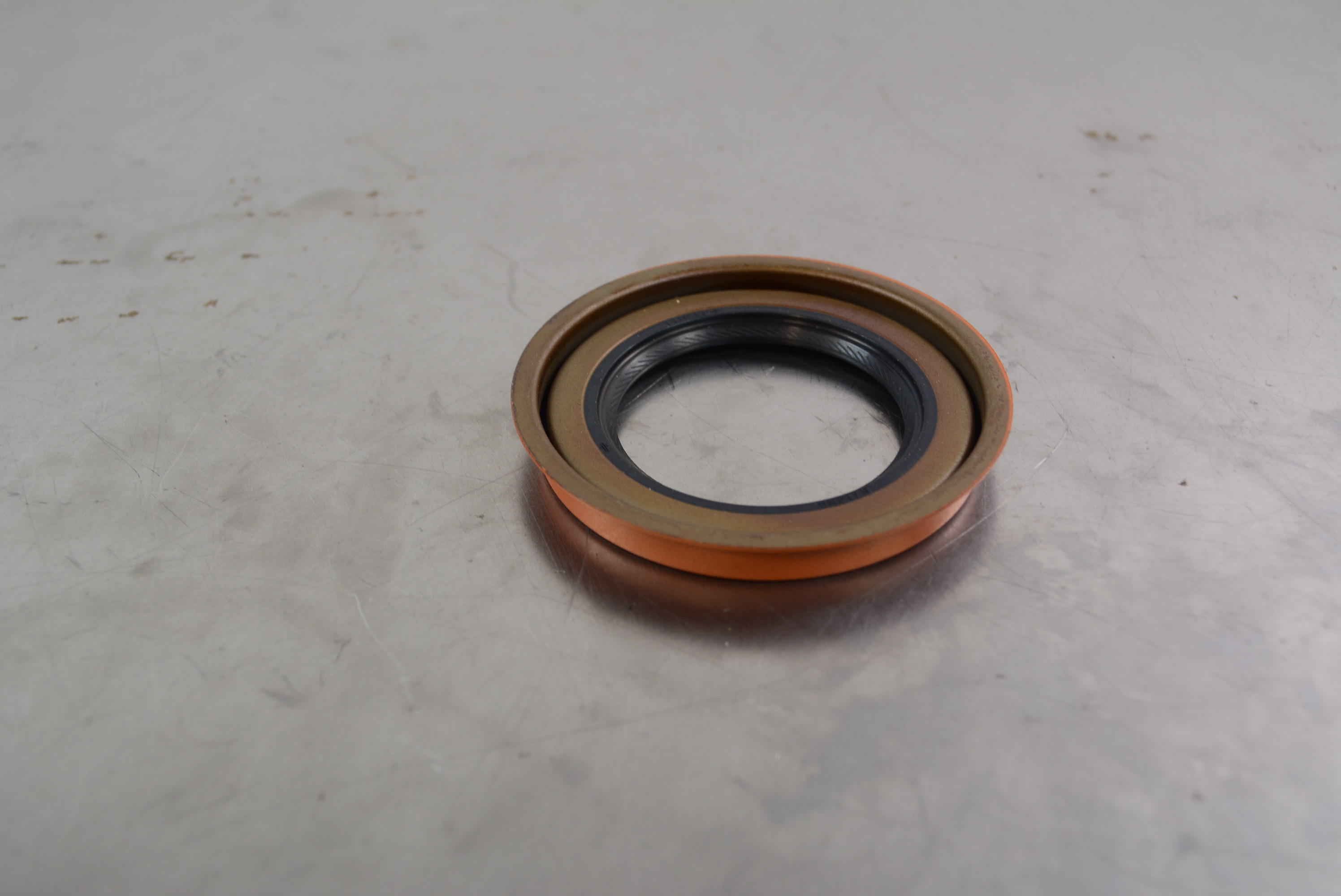 Seal Input Shaft TH350