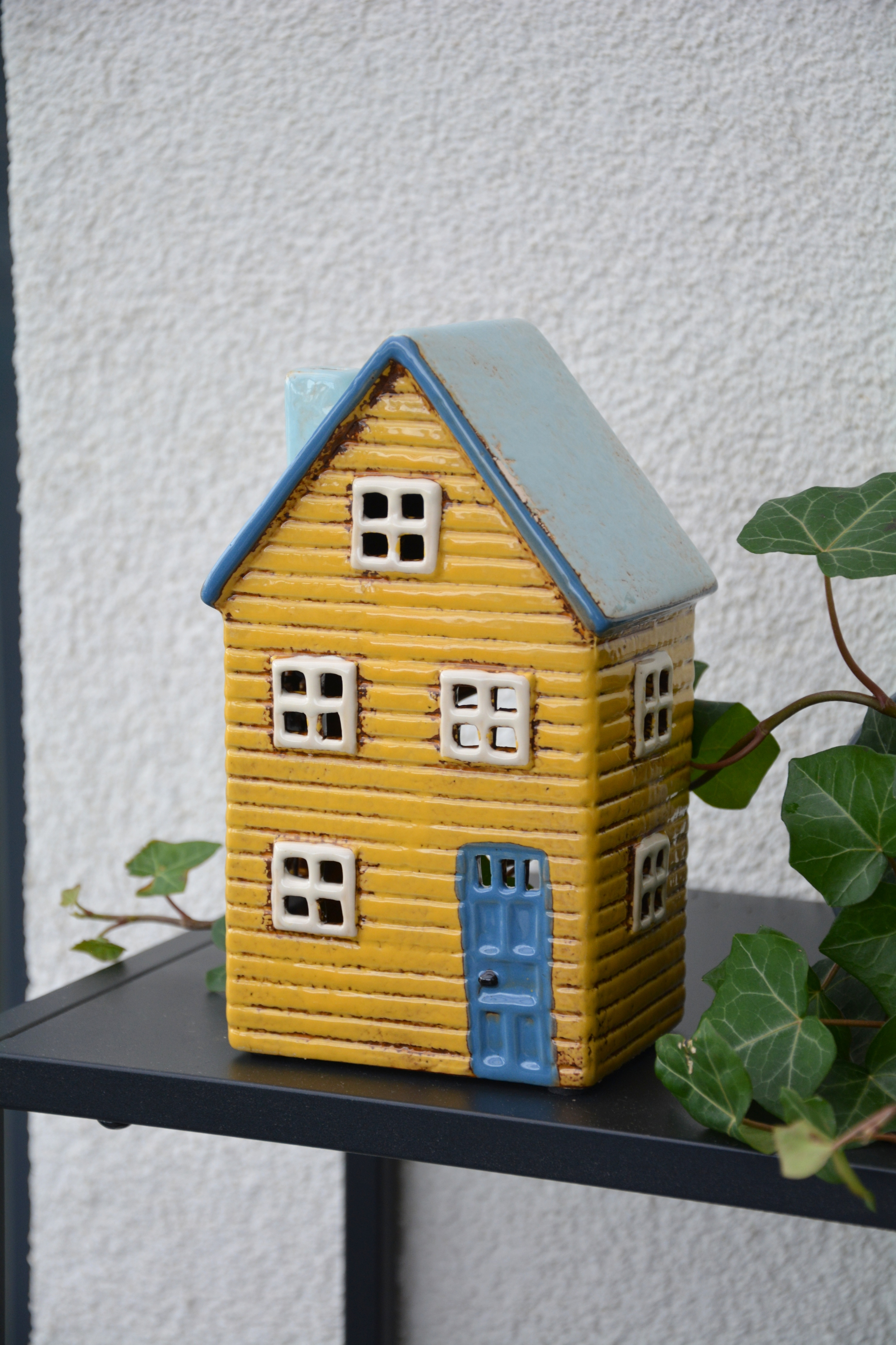 Huslykta Thorshavn /Nyhavn Nr 22 gult. Keramikhus / ljushus