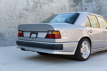 1. CKM A-look bodykit rear bumper