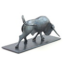 エリック・ホグラン  限定品  鉄製の雄牛  (36cm)  1960年代
