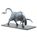 エリック・ホグラン  限定品  鉄製の雄牛  (36cm)  1960年代