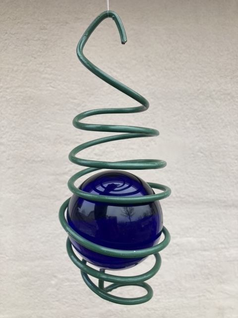 Grön Spiral Blå Glaskula 80 mm