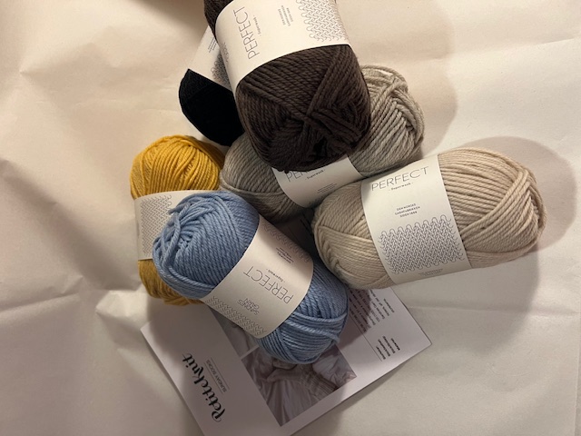 Garn-kit: Sunday socks  - Garn och PetiteKnit mönster - 3