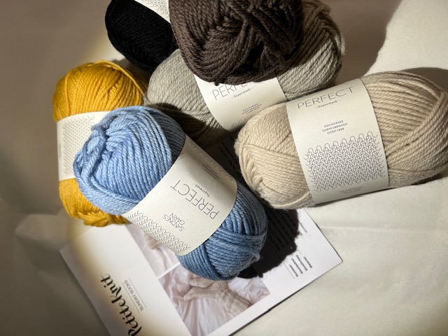 Garn-kit: Sunday socks  - Garn och PetiteKnit mönster - 4