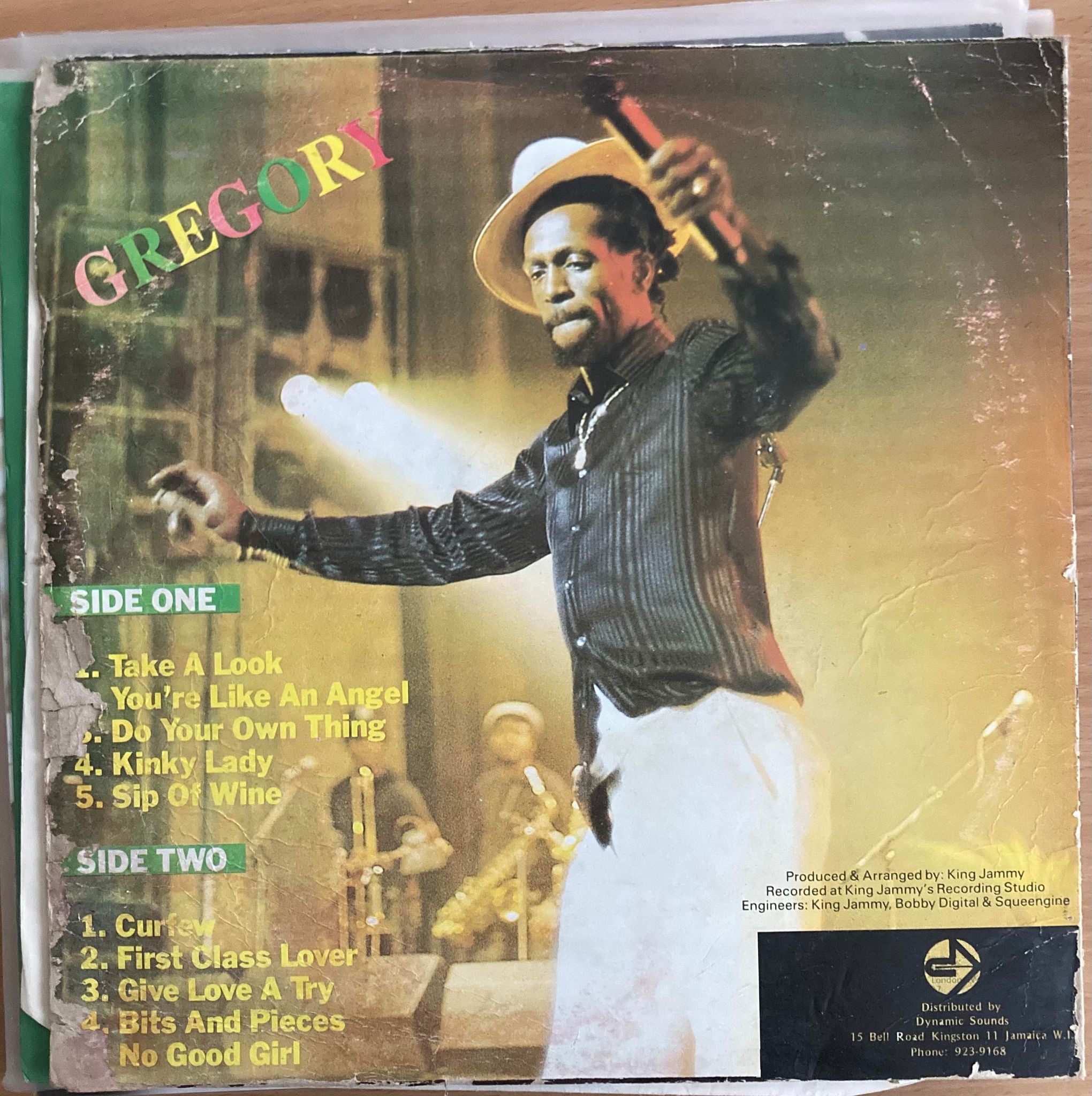 gregory isaacs - 洋楽