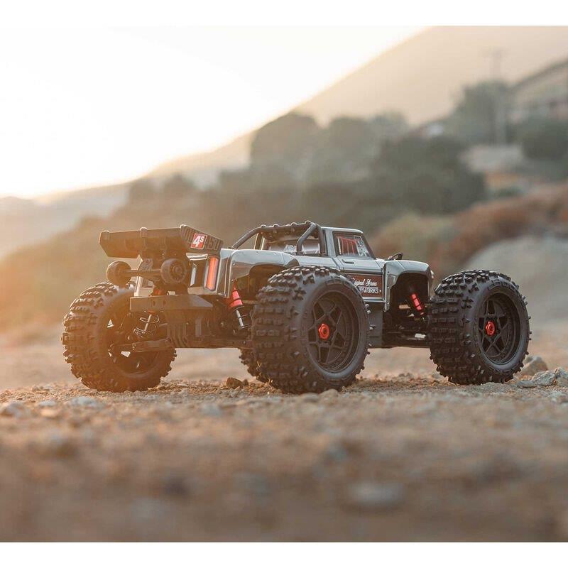 ARRMA 1/10 OUTCAST 4X4 4S V2 BLX Stunt Truck RTR, Gunmetal - 4