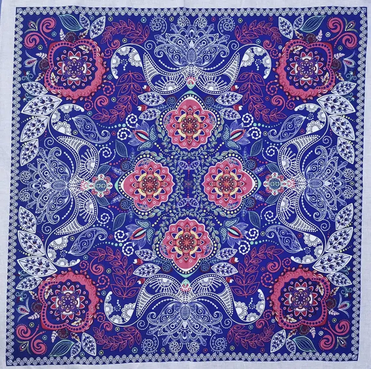 bandana scarf mönstrad 