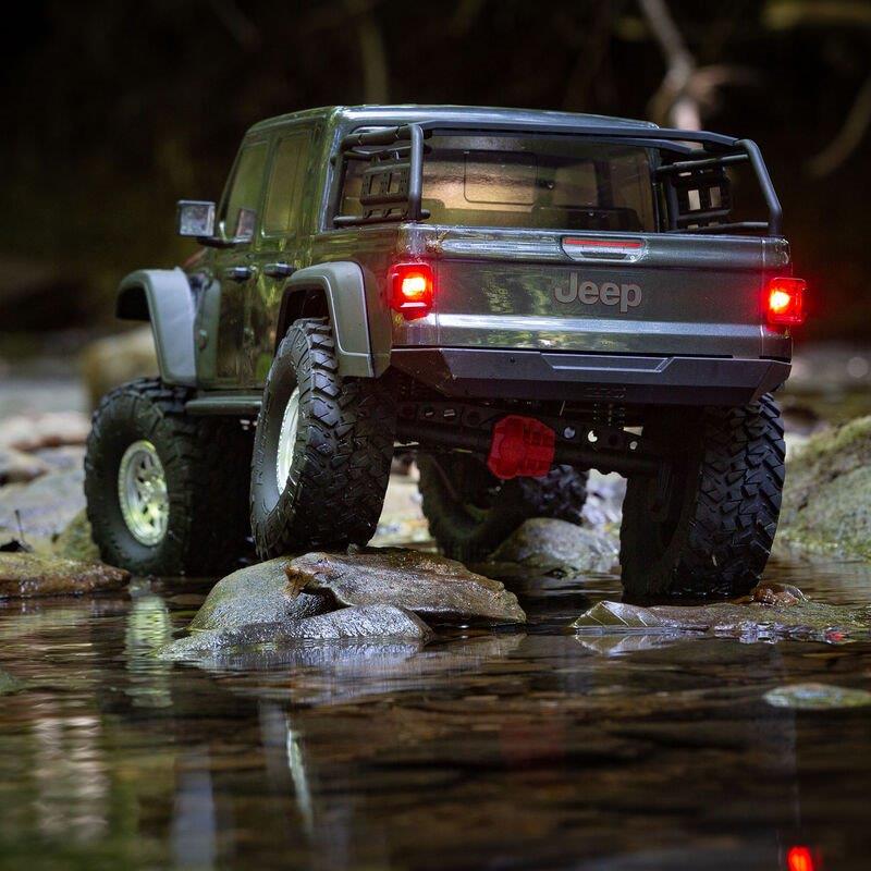 AXIAL 1/10 SCX10 III Jeep JT Gladiator 4X4 Rock Crawler with Portals RTR, Gray - 30