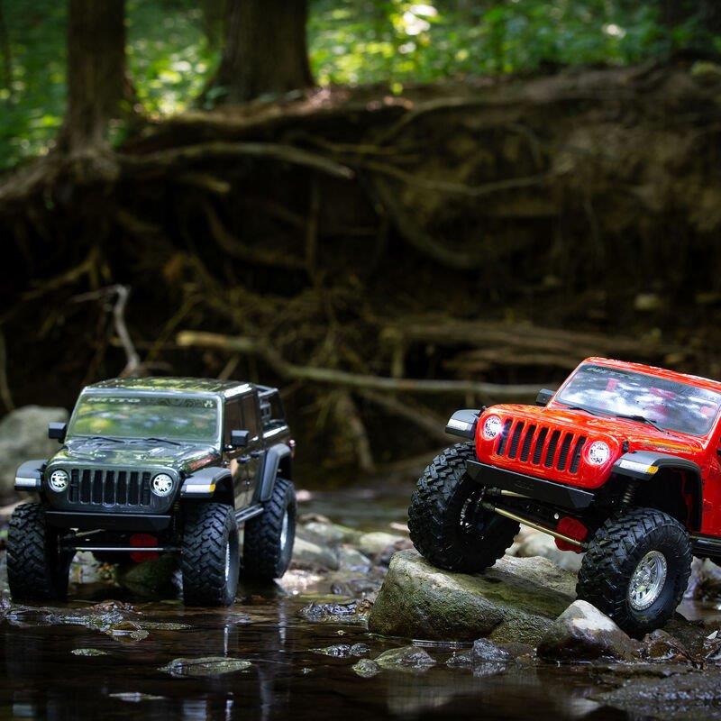 AXIAL 1/10 SCX10 III Jeep JT Gladiator 4X4 Rock Crawler with Portals RTR, Red - 31
