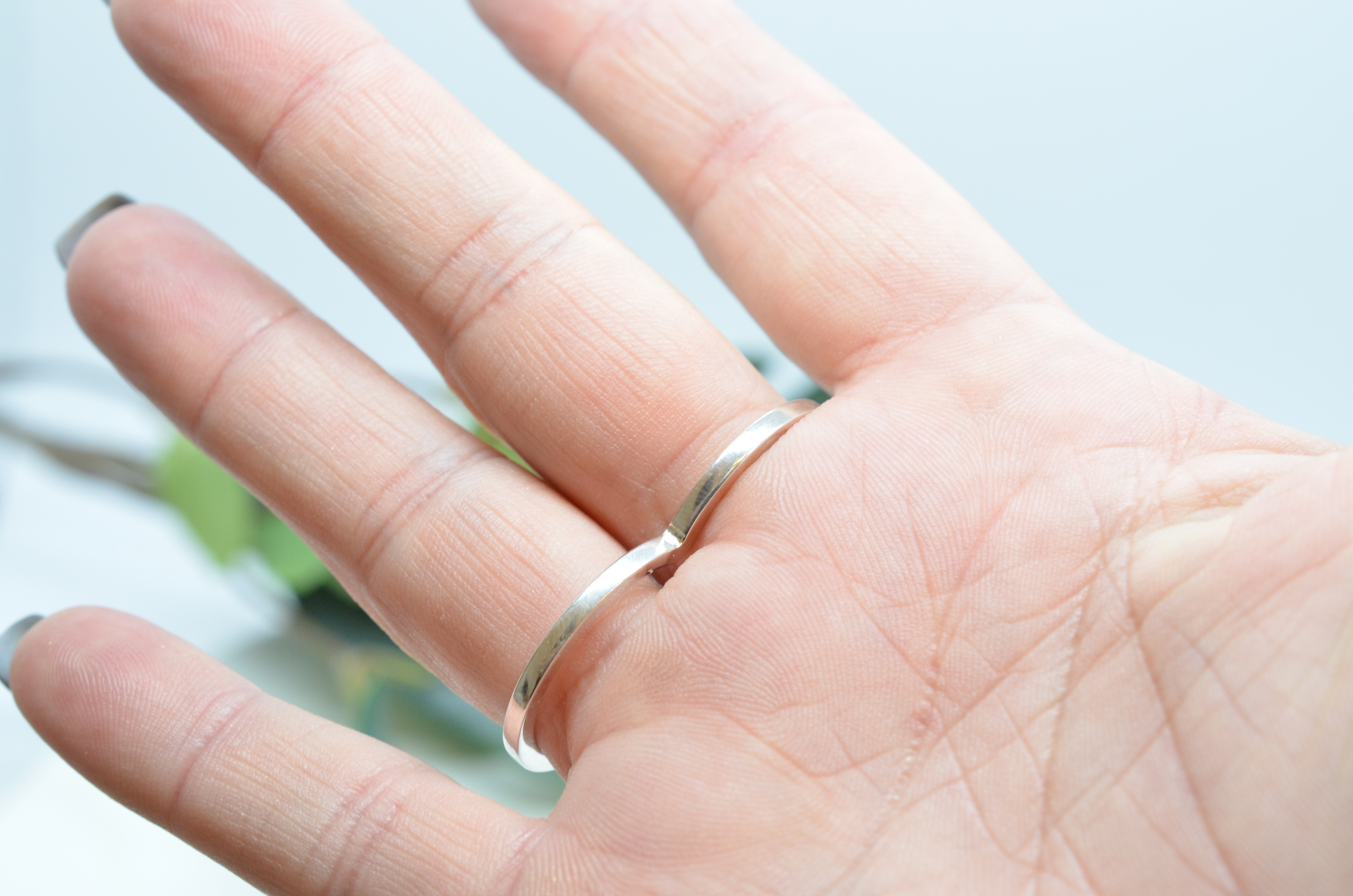 Second Hand Efva Attling "Lala Love" silver ring with red stone. - 7
