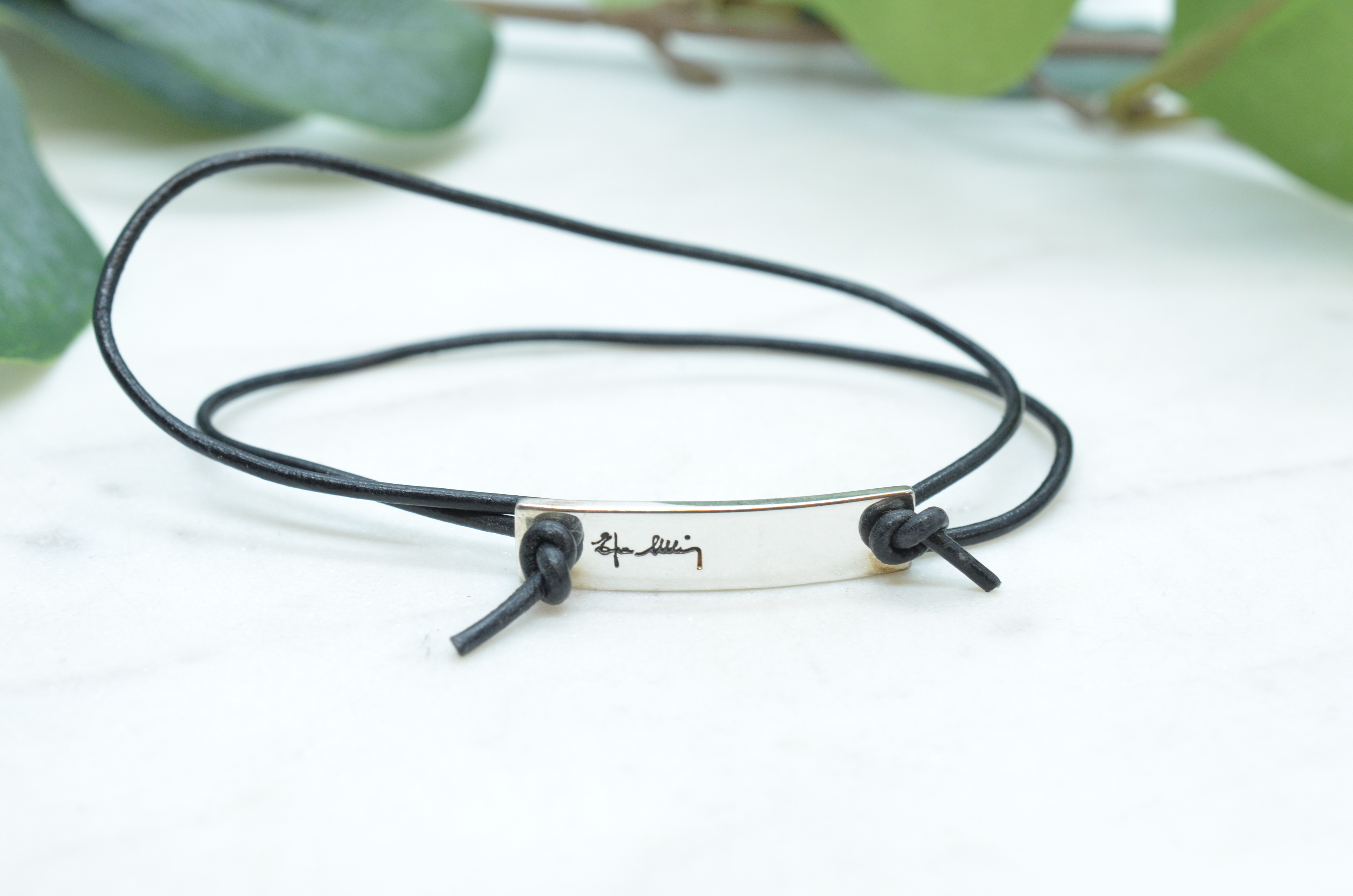 Second Hand Efva Attling armband i läder och silver