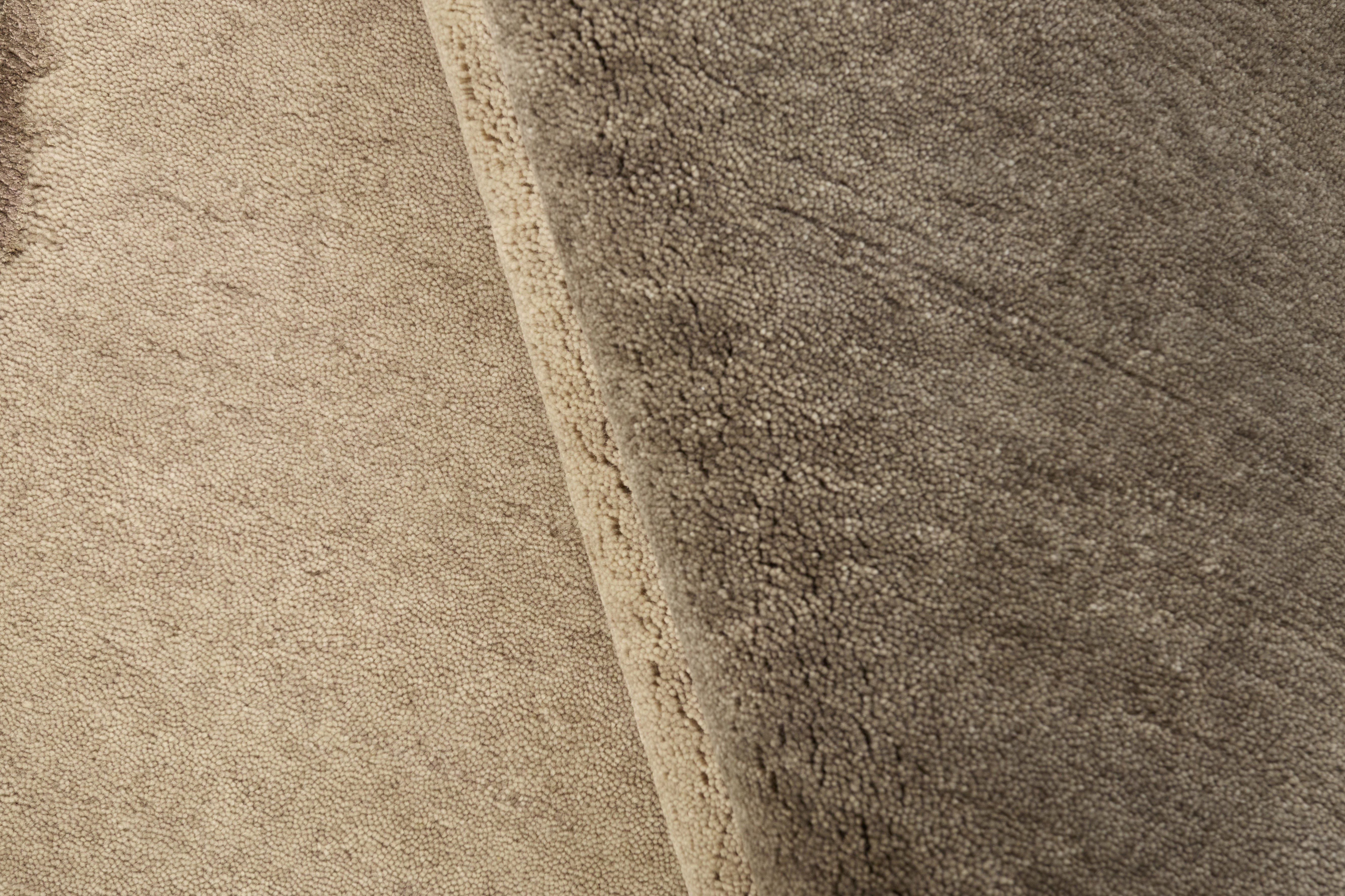 New Age Runway Beige - 6