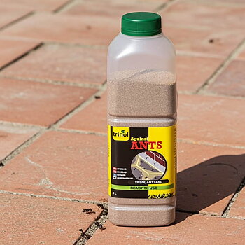 Myror i trädgården eller plattorna vid uteplatsen? Myrsand 1 liter Trinol löser problemet.
