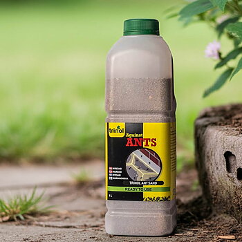 Myror i trädgården eller plattorna vid uteplatsen? Myrsand 1 liter Trinol löser problemet.