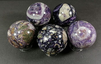 Tiffany Stone Kula / Klot  - Bertrandite - AA+kvalitet