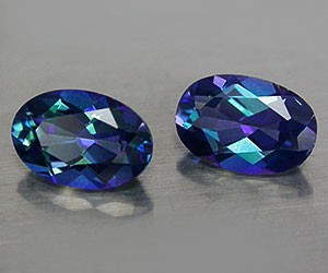 Piedras preciosas de topacio azul azotico natural de talla ovalada a juego - 3