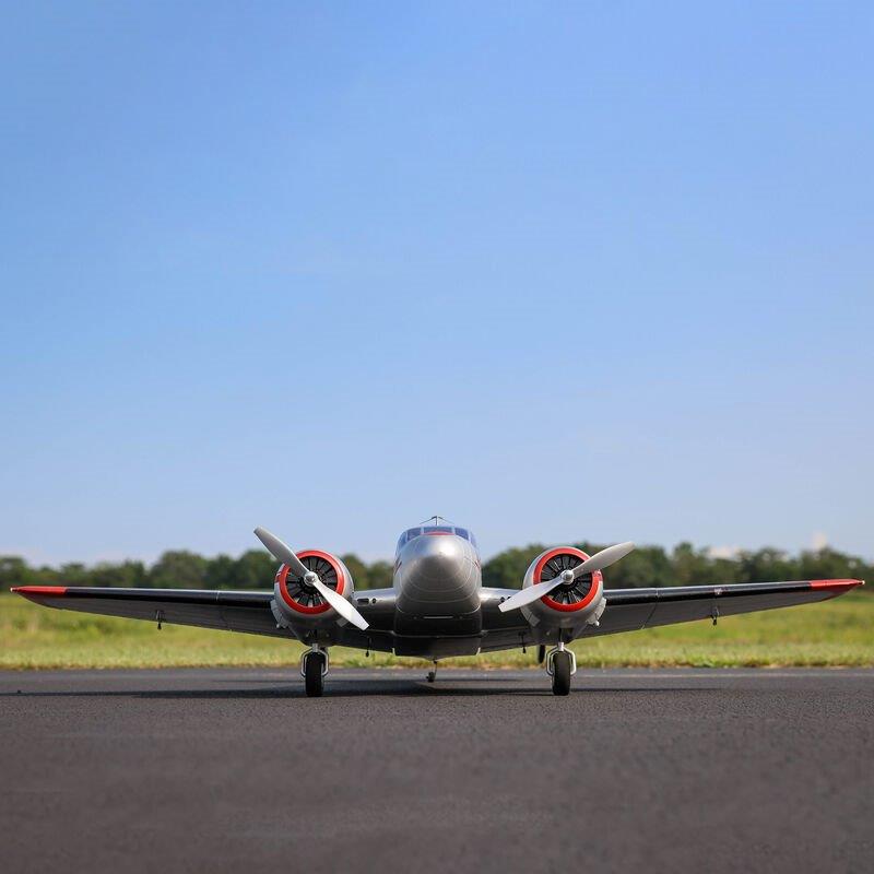E-flite Beechcraft D18 1.5m BNF Basic - 6