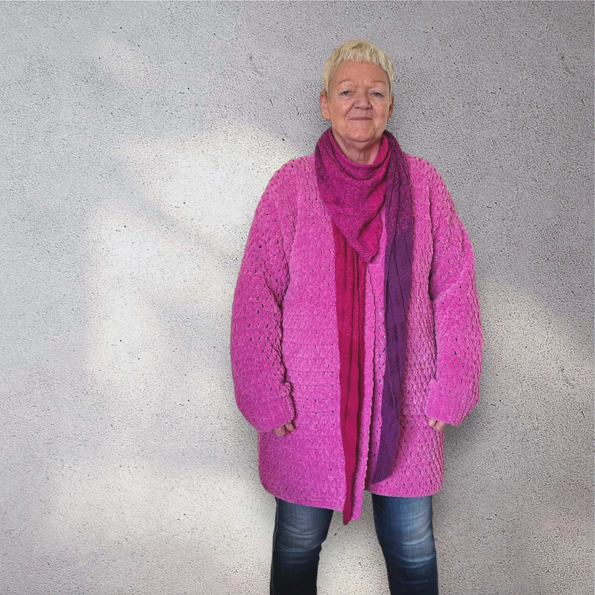 Oversized kofta i sammetsgarn L/XL (skogsgrön) - 4