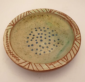 Torsten Svensson, Ängelholm, small dish with hand-painted decoration.