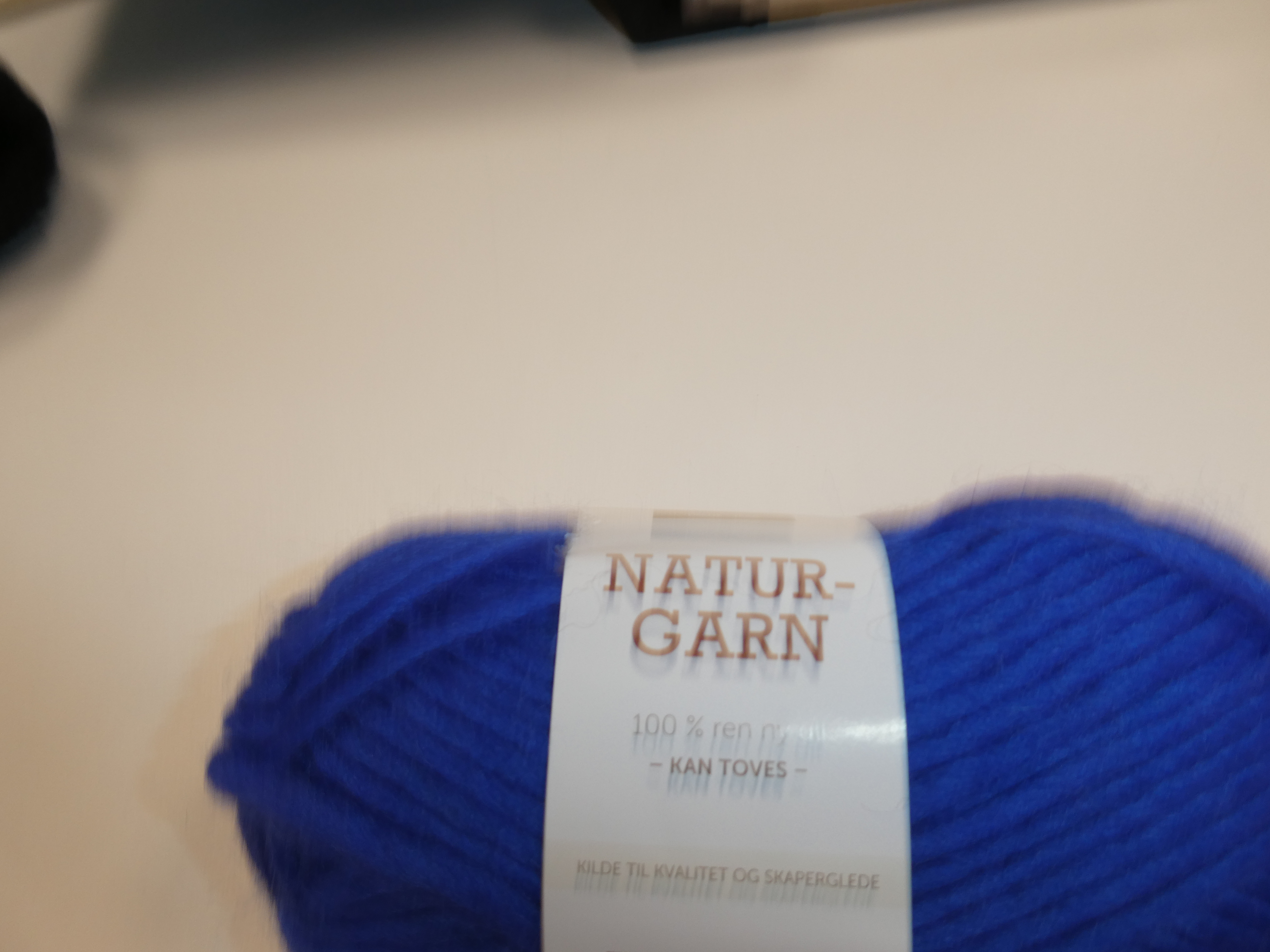 Naturgarn som går att tova eller använda som lovikkagarn - 3