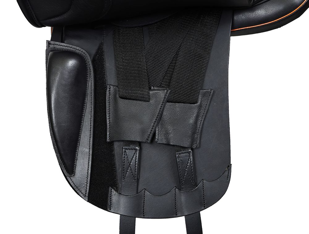 Dressyrsadel i läder med Polyflexbom. Flexzone- Saddles "Icelandic" - 5 Utbytbara koppjärn - 3