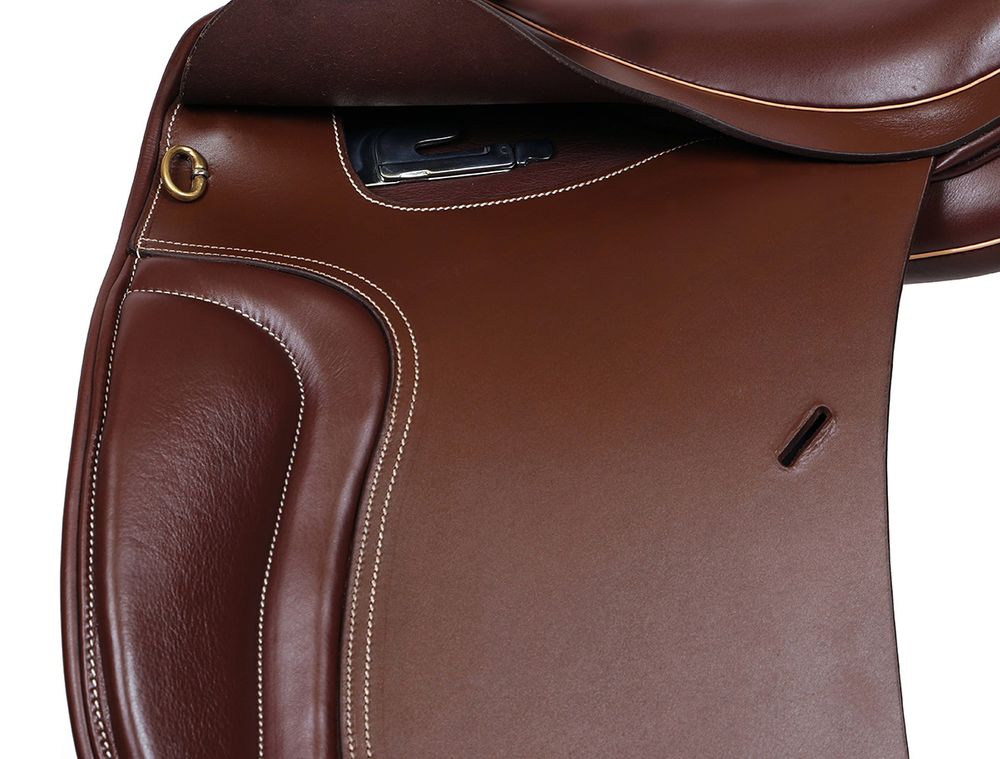 Dressyrsadel i läder med Polyflexbom. Flexzone- Saddles "Icelandic" - 5 Utbytbara koppjärn - 2