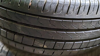 215/50R17 Komplett hjul, Pirelli Volvo original, Sommardäck