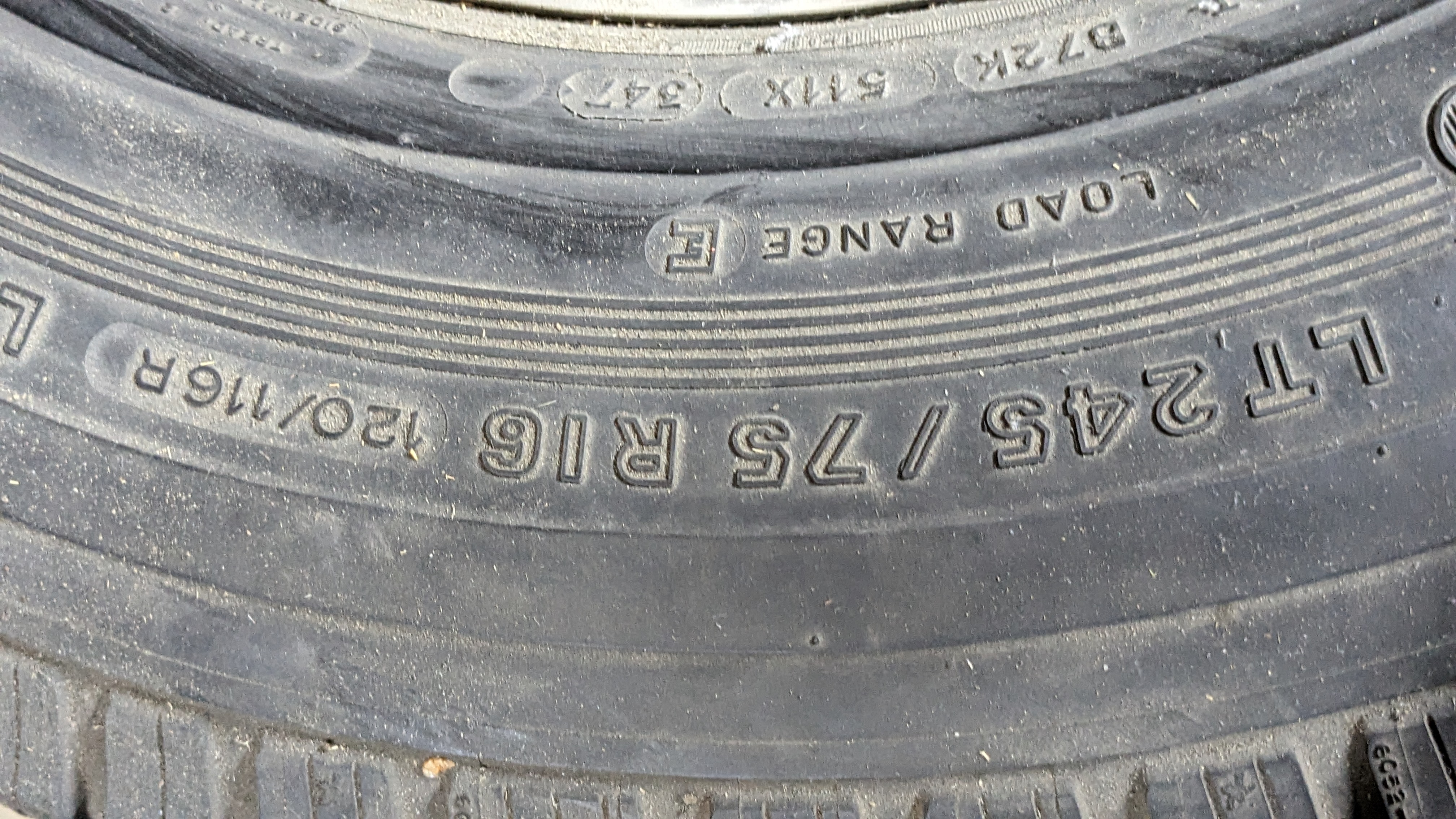 245/75R16 Komplett hjul, Michelin Friktionsdäck - 3