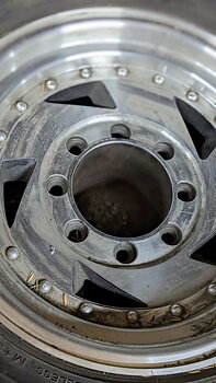 245/75R16 Komplett hjul, Michelin Friktionsdäck