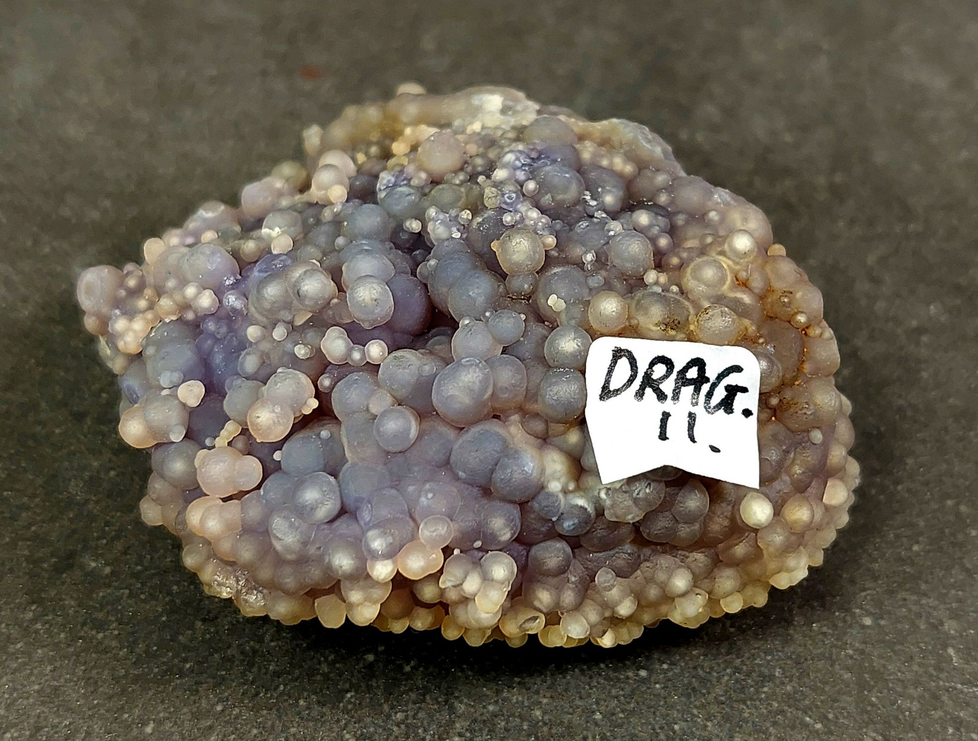 Druvagat/Grape Kalcedon Kluster - 11