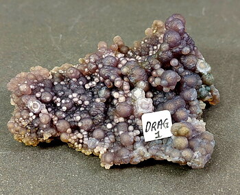 Druvagat/Grape Kalcedon Kluster