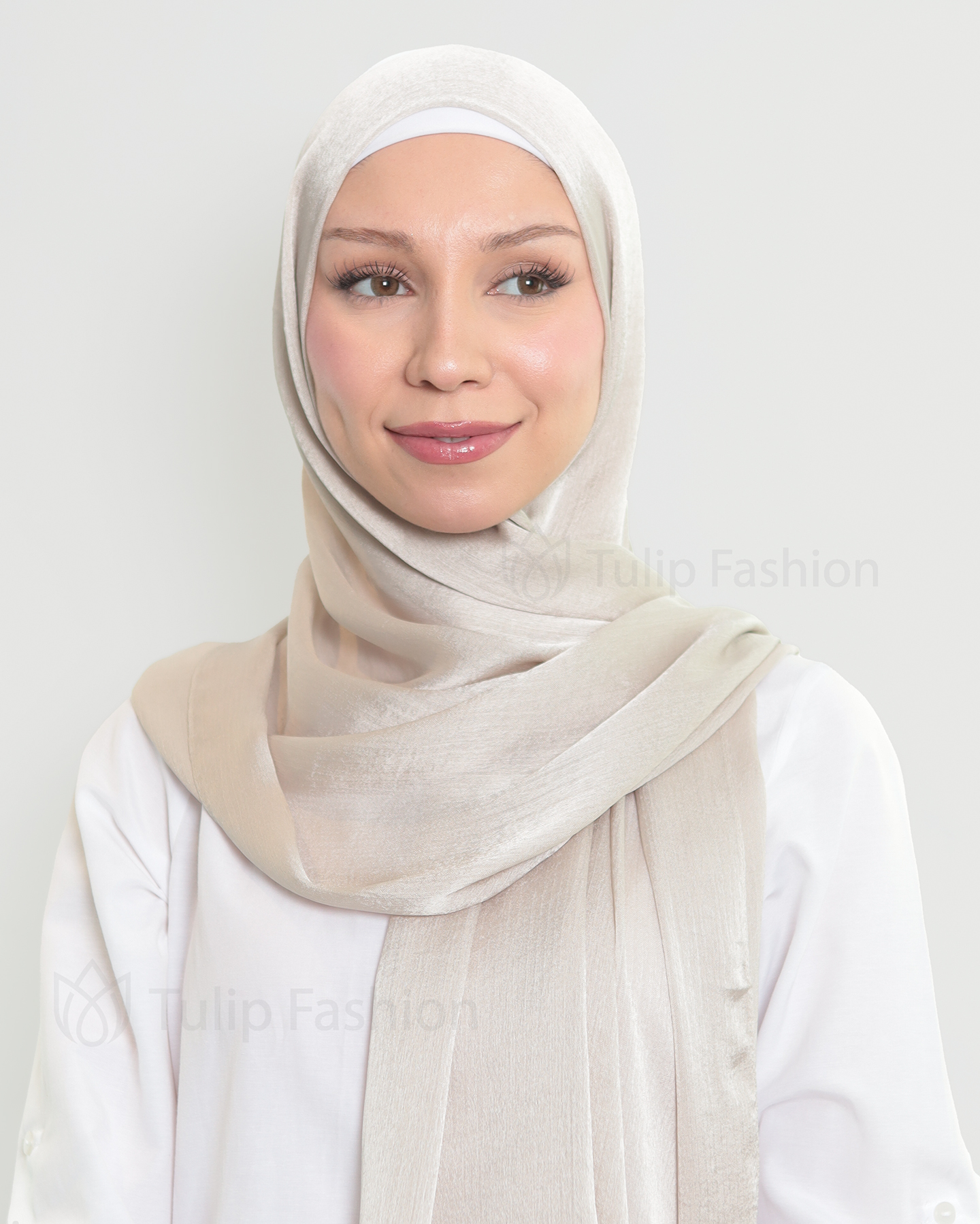 Hijab - Metallic Satin - Pearl White - 2
