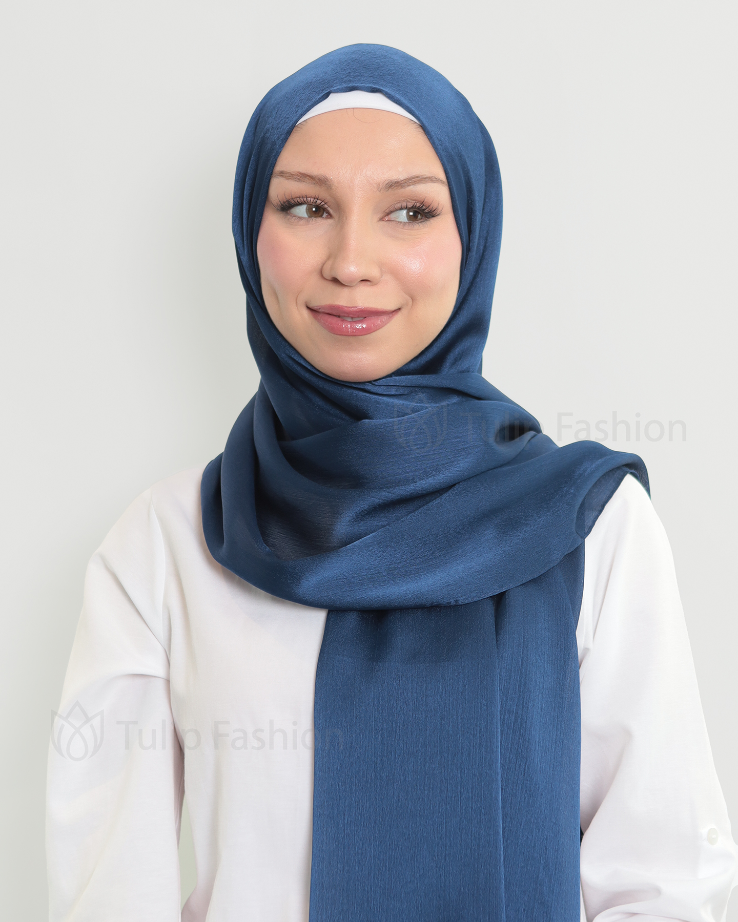 Hijab - Metallic Satin - Navy Blue - 2