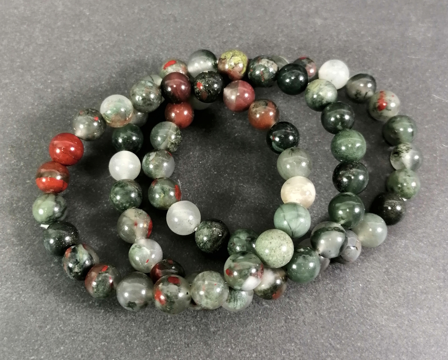 Stenarmband med 8mm pärlor - Heliotrop, Afrikansk Blodsten