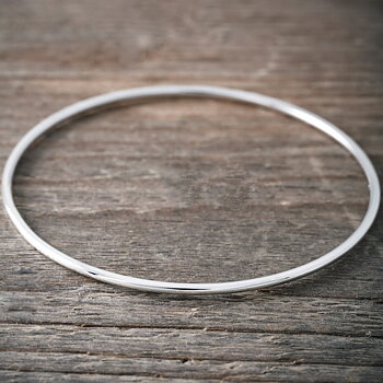 Stelt silverarmband