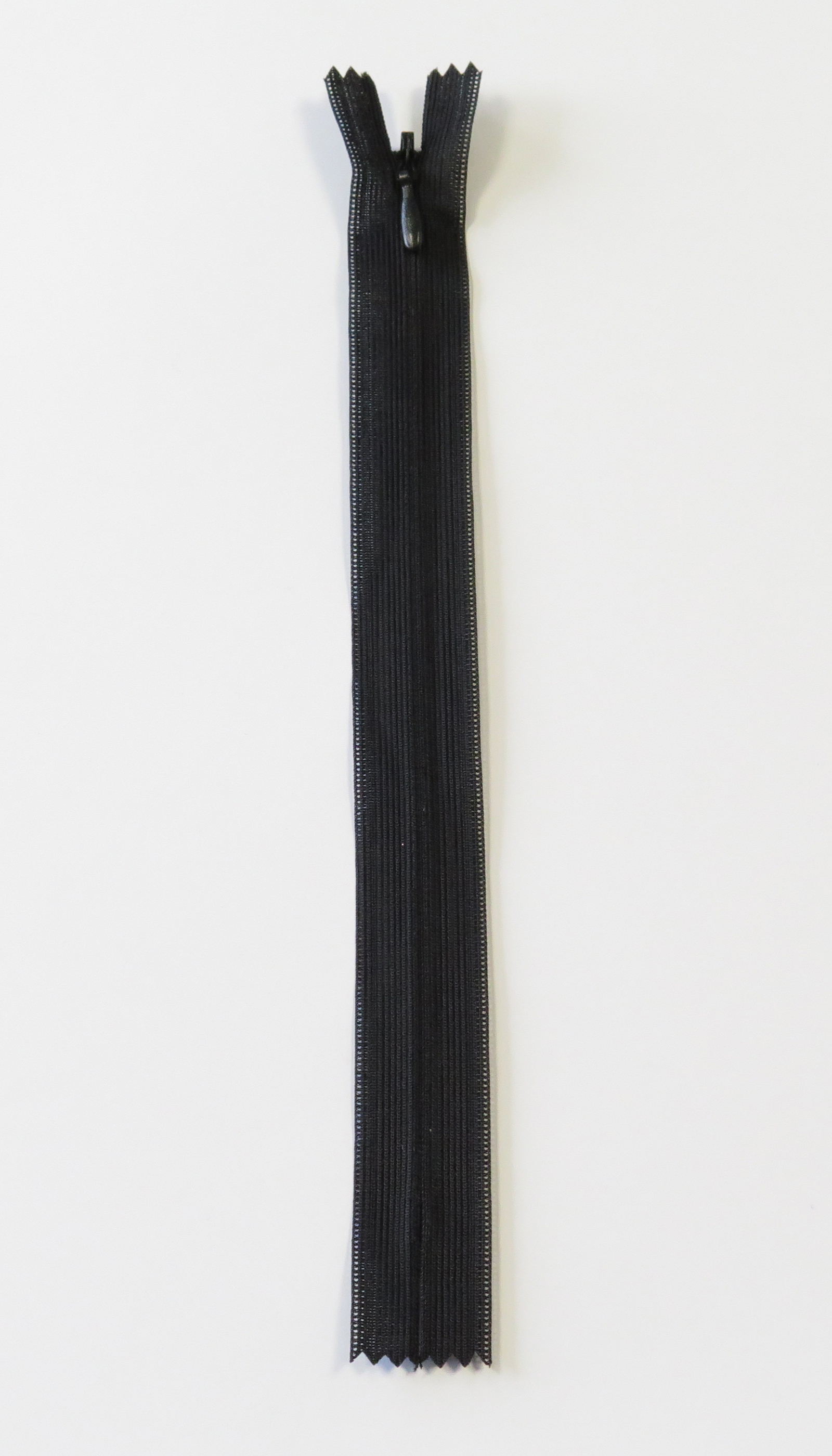 Osynlig Dragkedja - 28