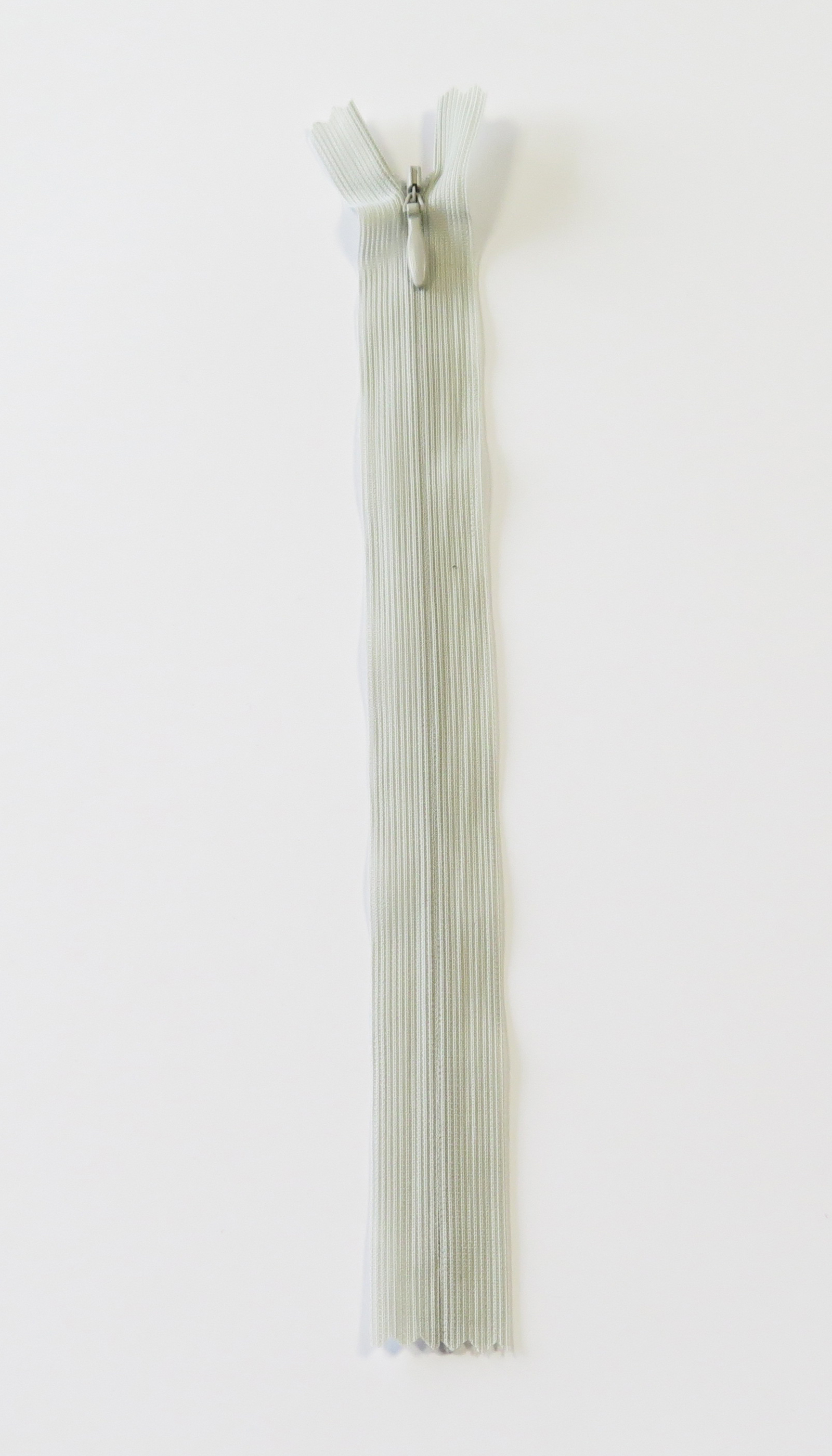 Osynlig Dragkedja - 26