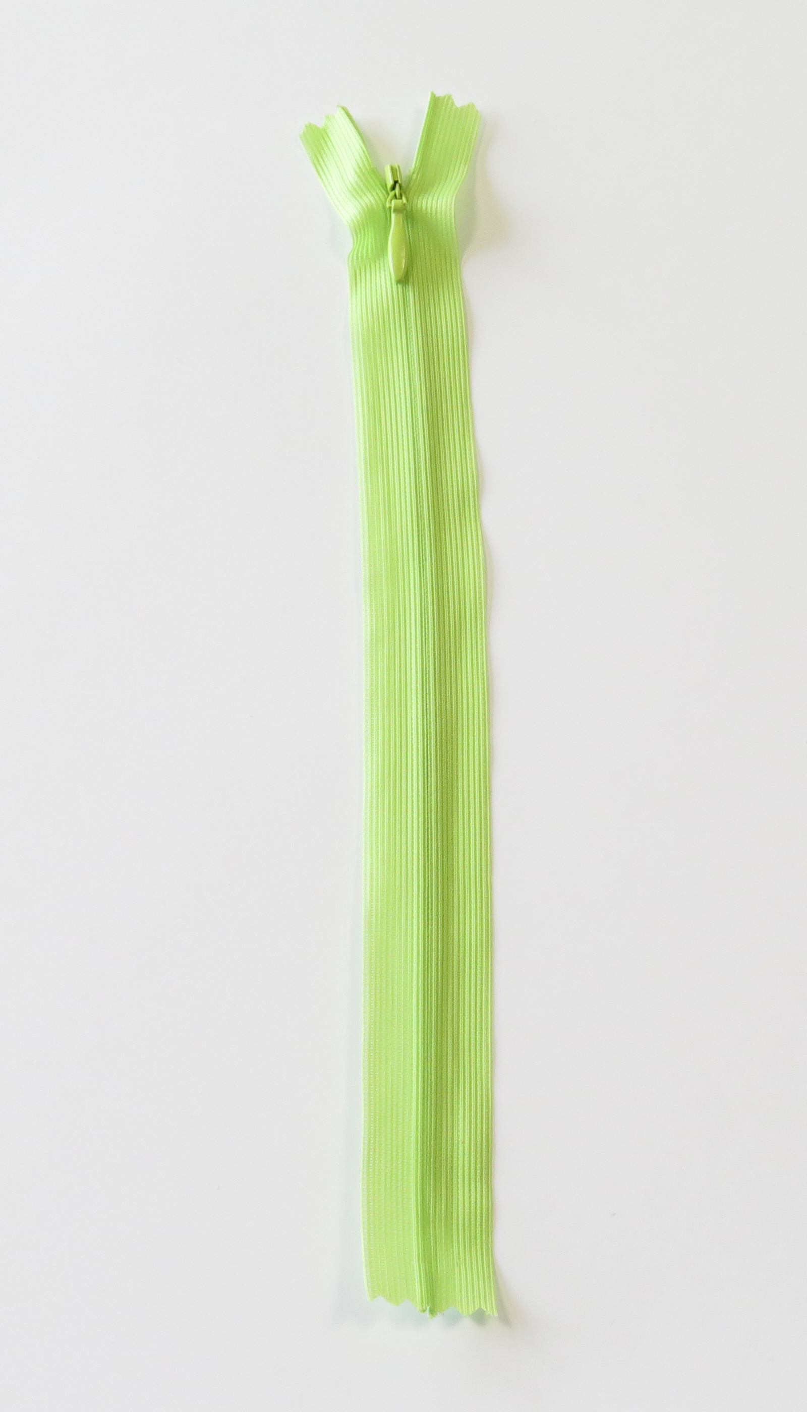 Osynlig Dragkedja - 15