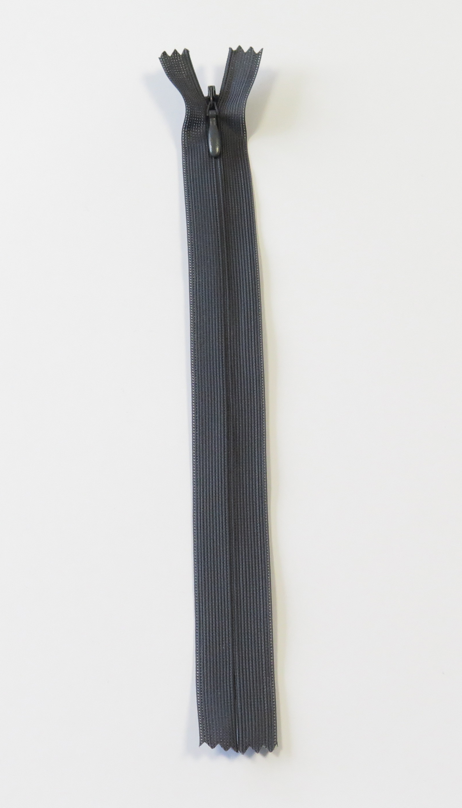 Osynlig Dragkedja - 25