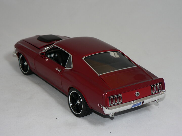 Ford Mustang  Boss 429   1970  1:18  ACME   Street Fighter