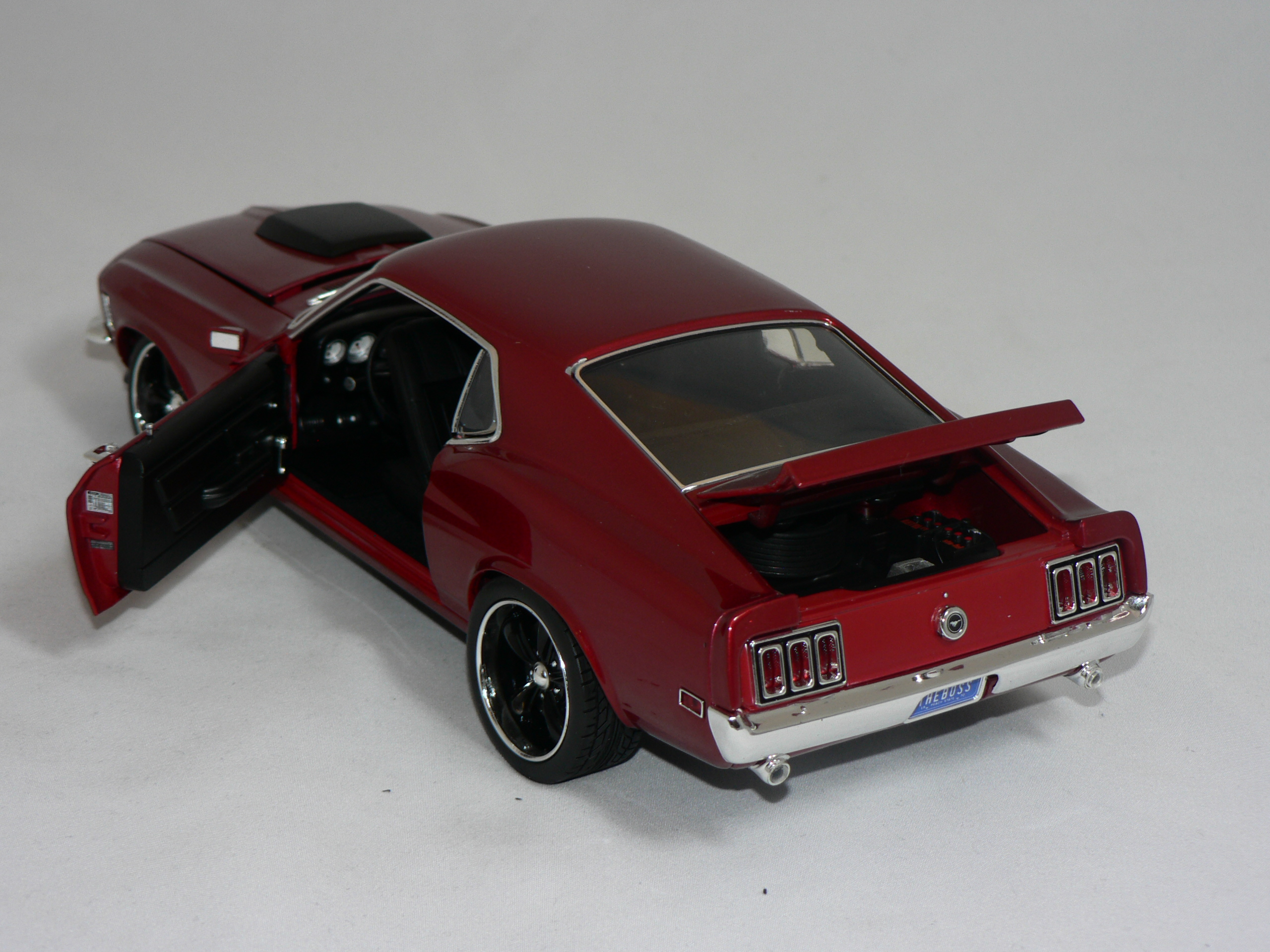 Ford Mustang  Boss 429   1970  1:18  ACME   Street Fighter - 4