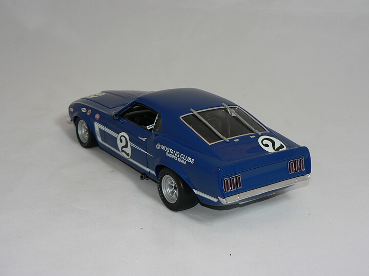 Ford Mustang  Boss 302   1969  1:18  Welly  ( #2 Dan Gurney Trans AM )