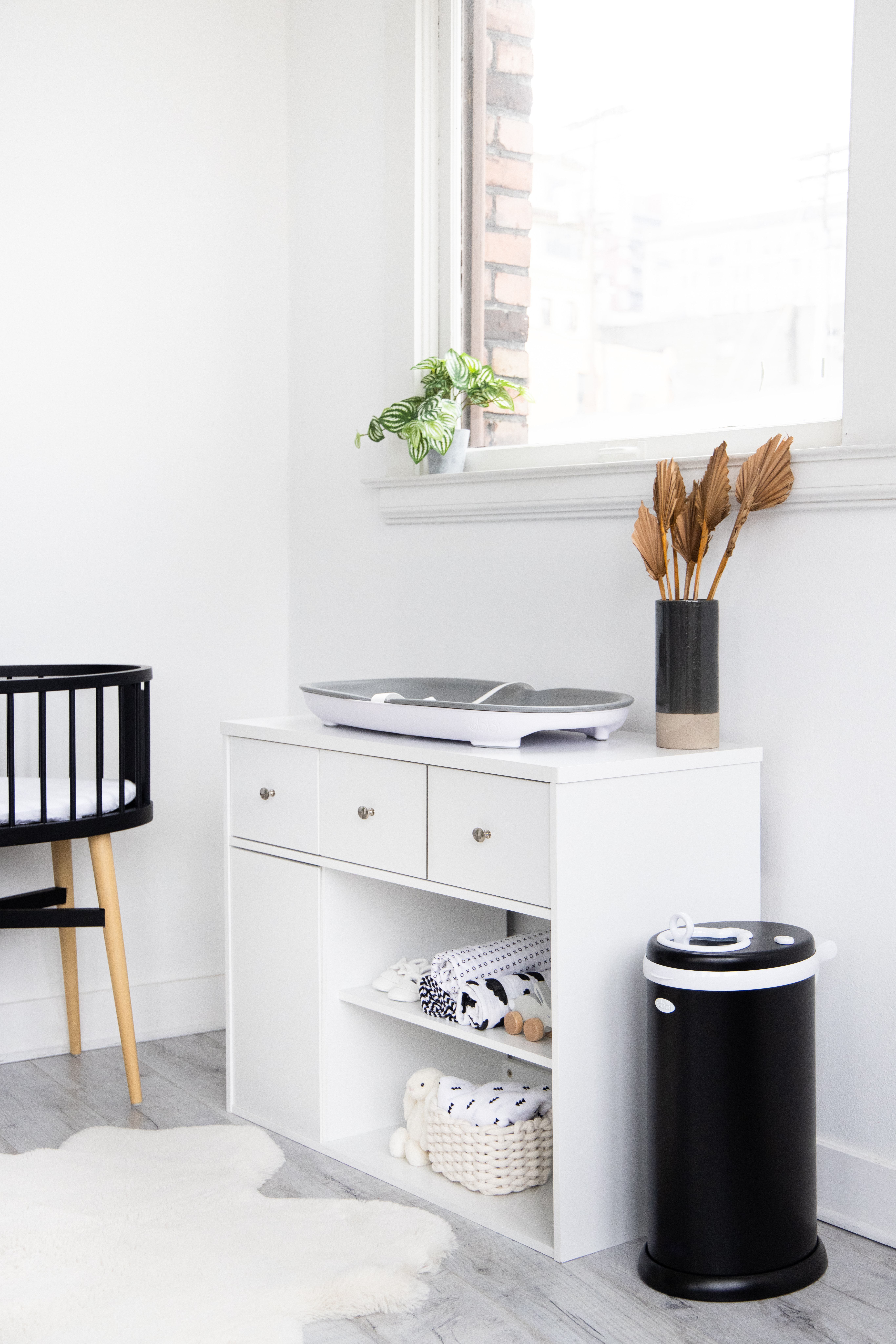 Diaper Pail Matte Black - 6