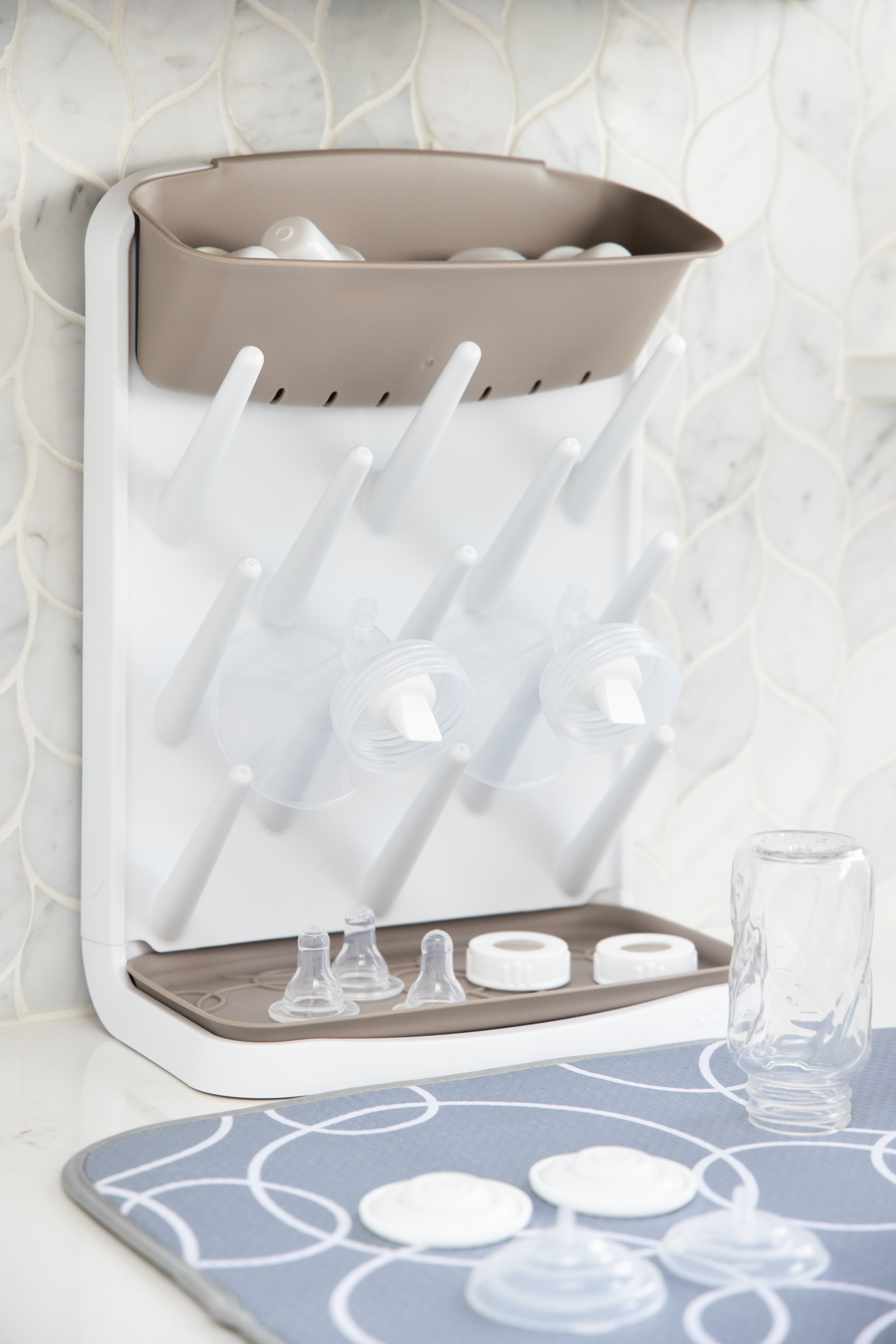 Vertical Bottle Drying Rack Taupe - 4